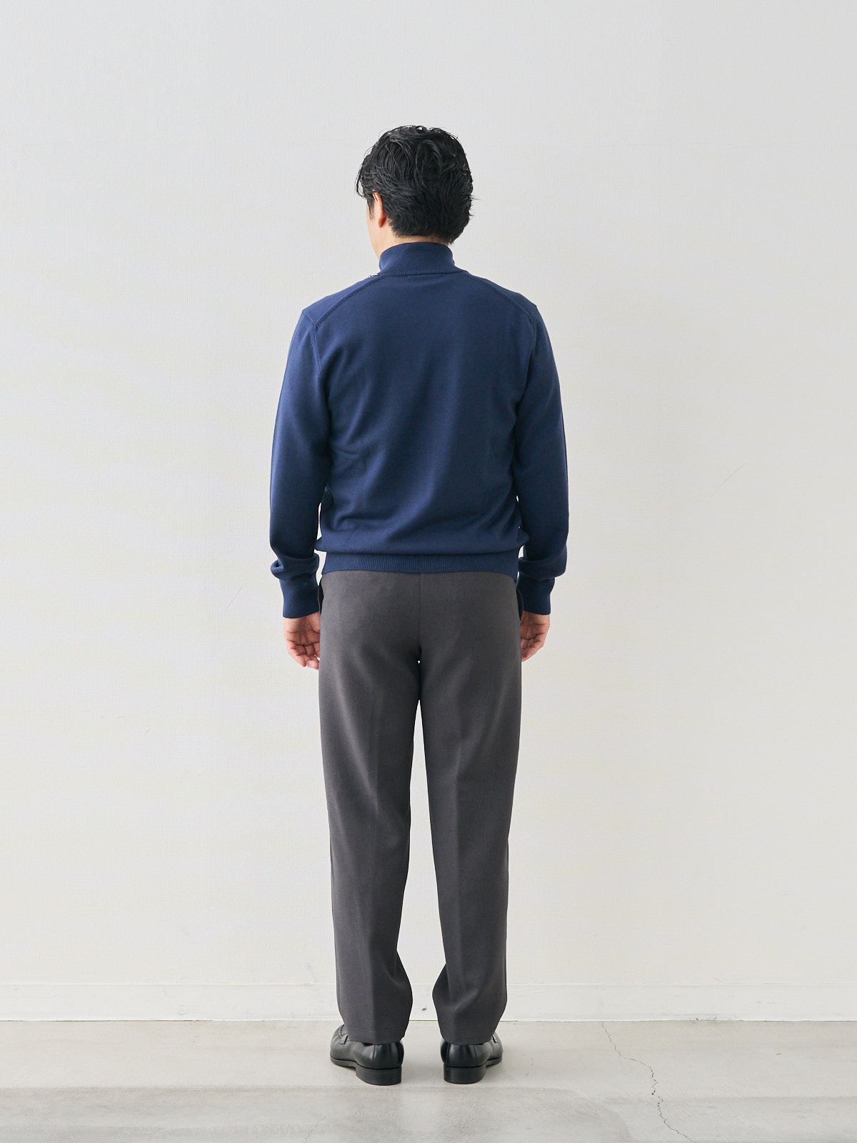 モデル 171cm 70kg ウエスト85cm サイズ M