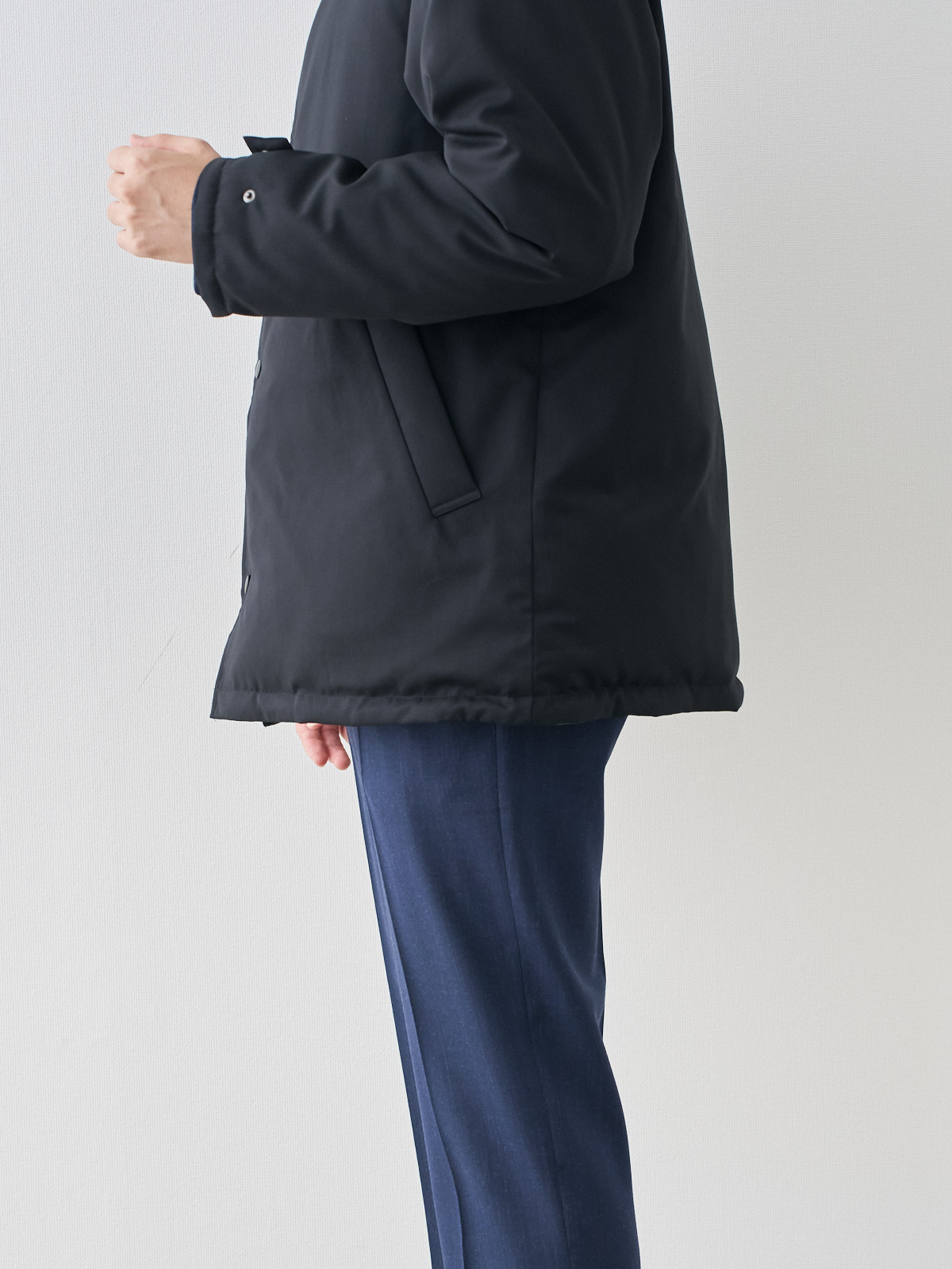 モデル 181cm 71kg ウエスト82cm サイズ L