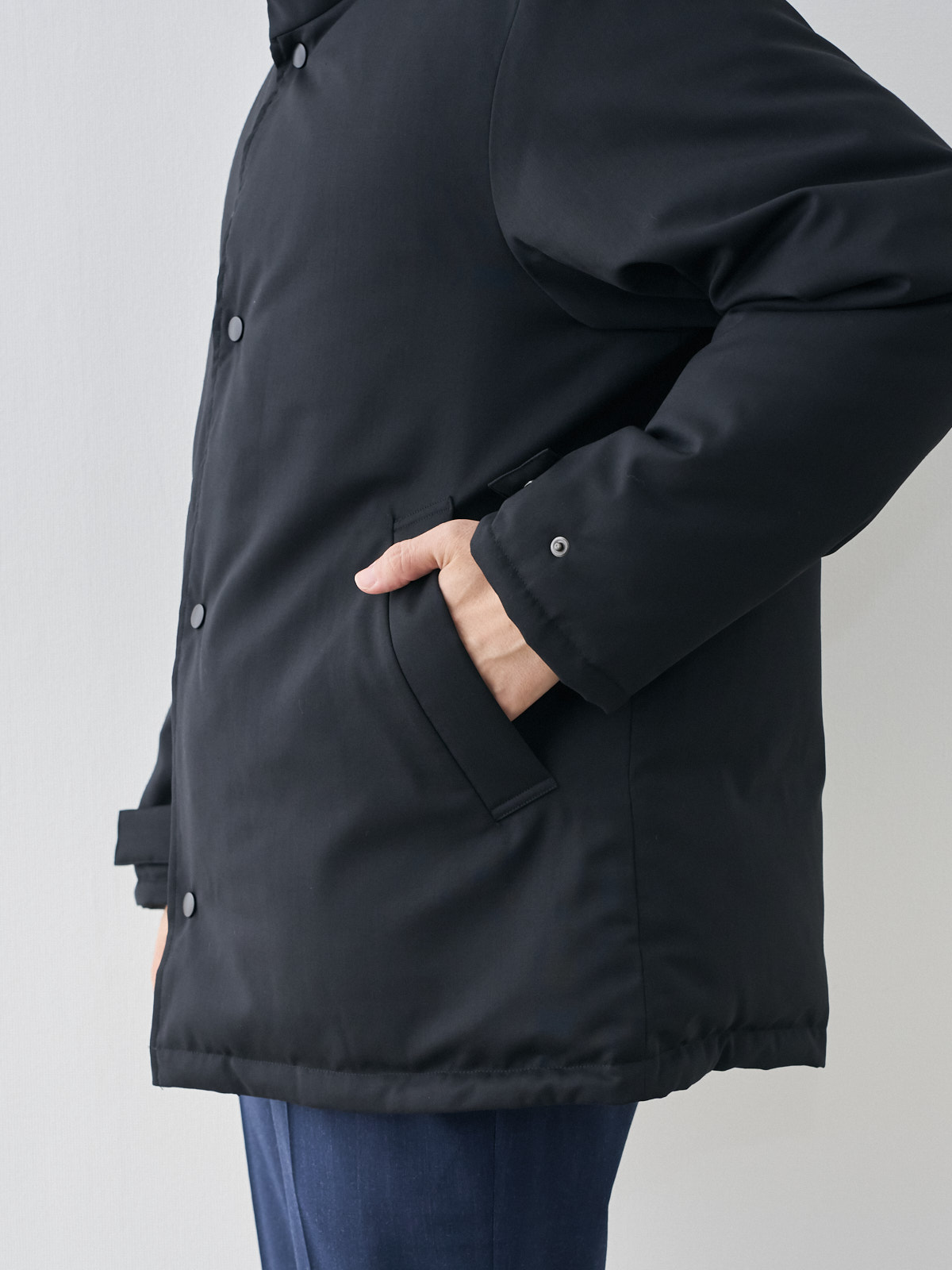 モデル 181cm 71kg ウエスト82cm サイズ L