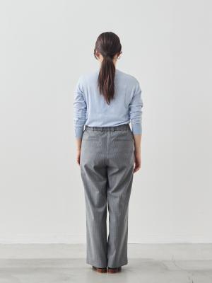 モデル 164cm サイズ 40