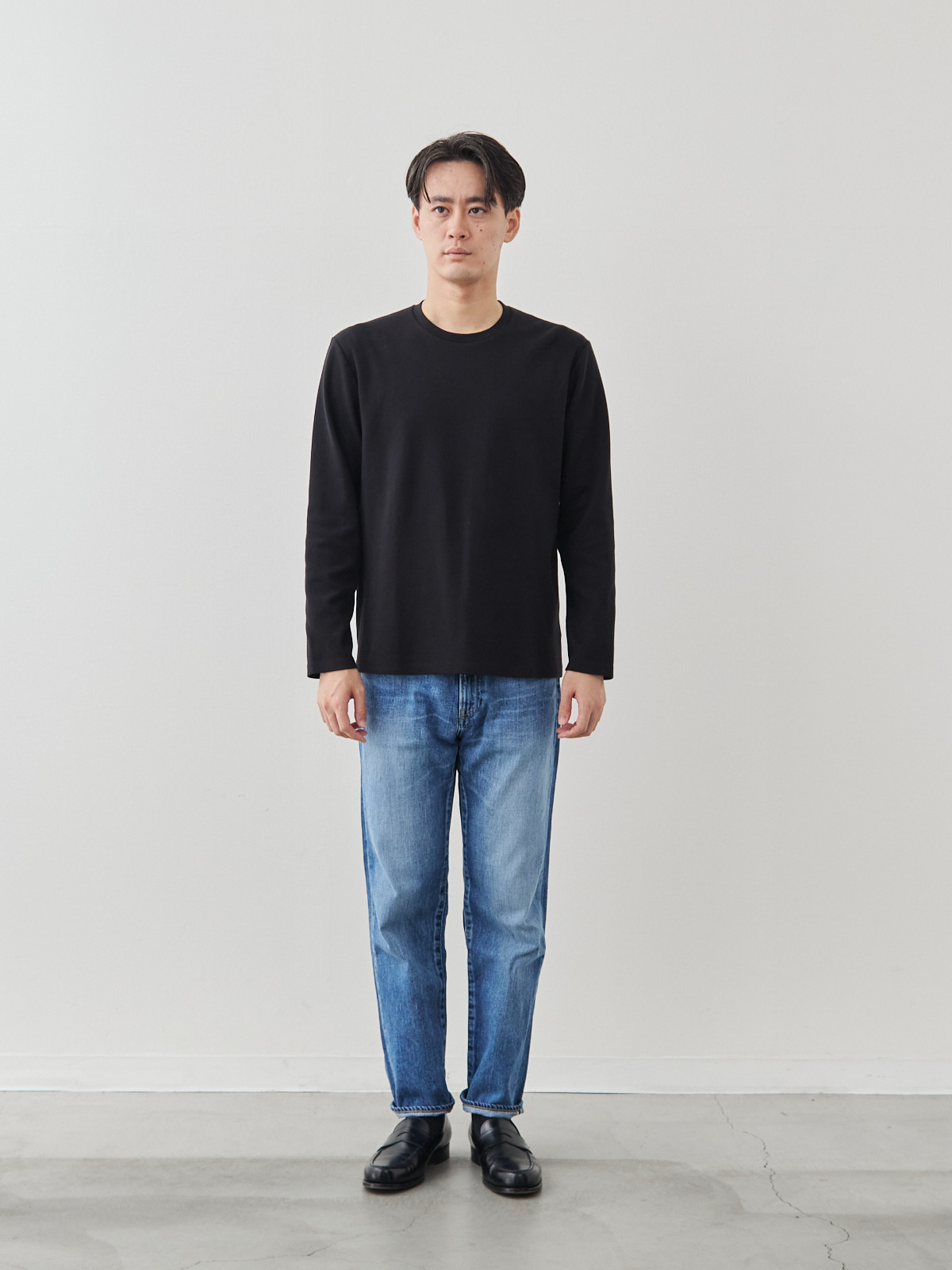 モデル 181cm 71kg サイズ L