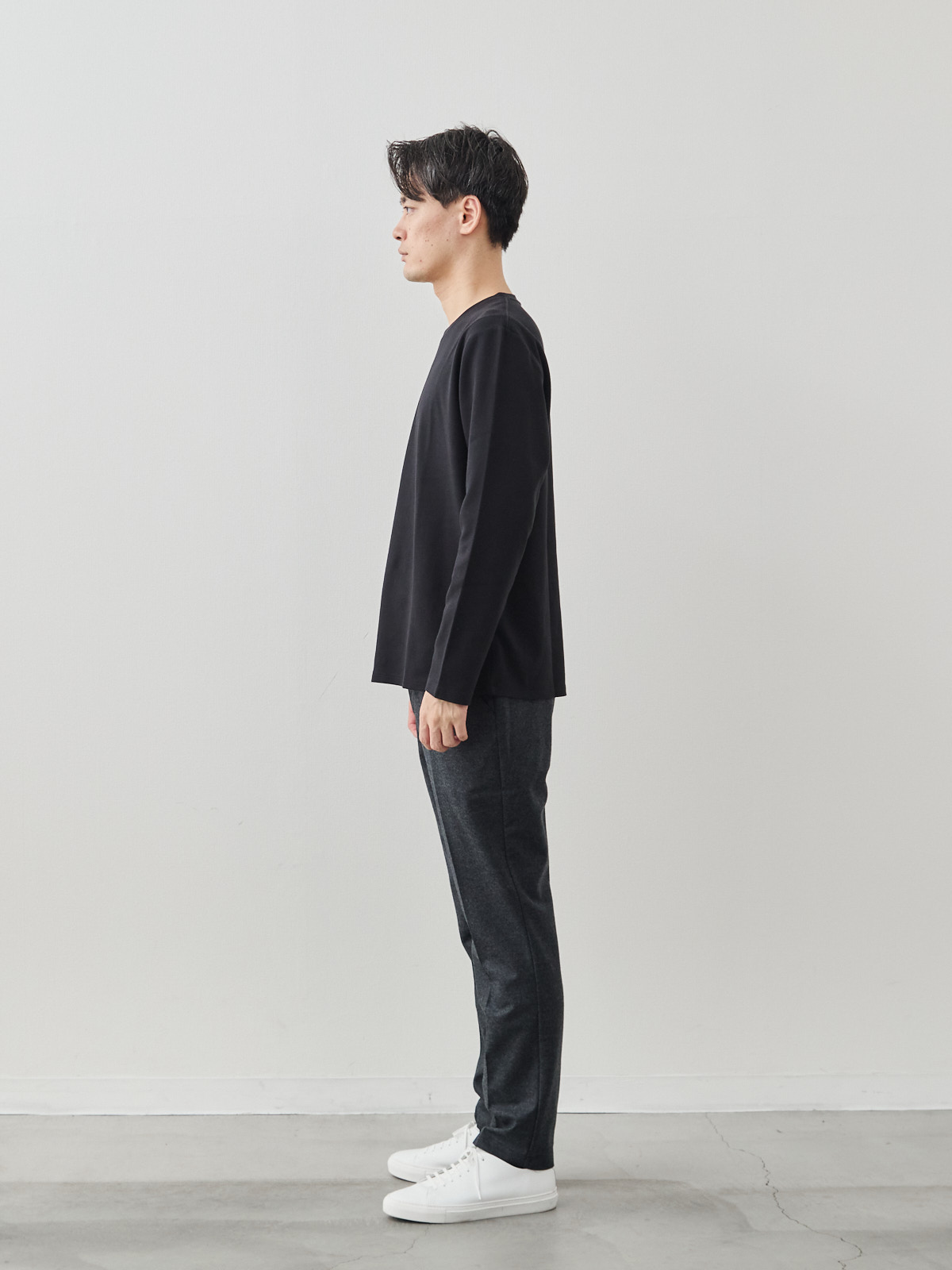 モデル 181cm 71kg サイズ LL