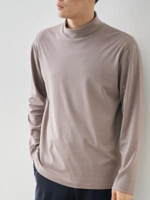 モデル 181cm 71kg ウエスト82cm サイズ L