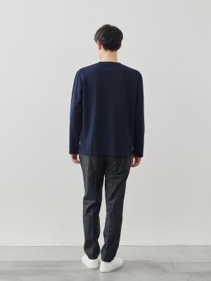 モデル 181cm 71kg サイズ LL