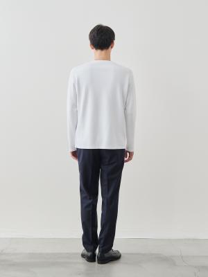 モデル 181cm 71kg サイズ L