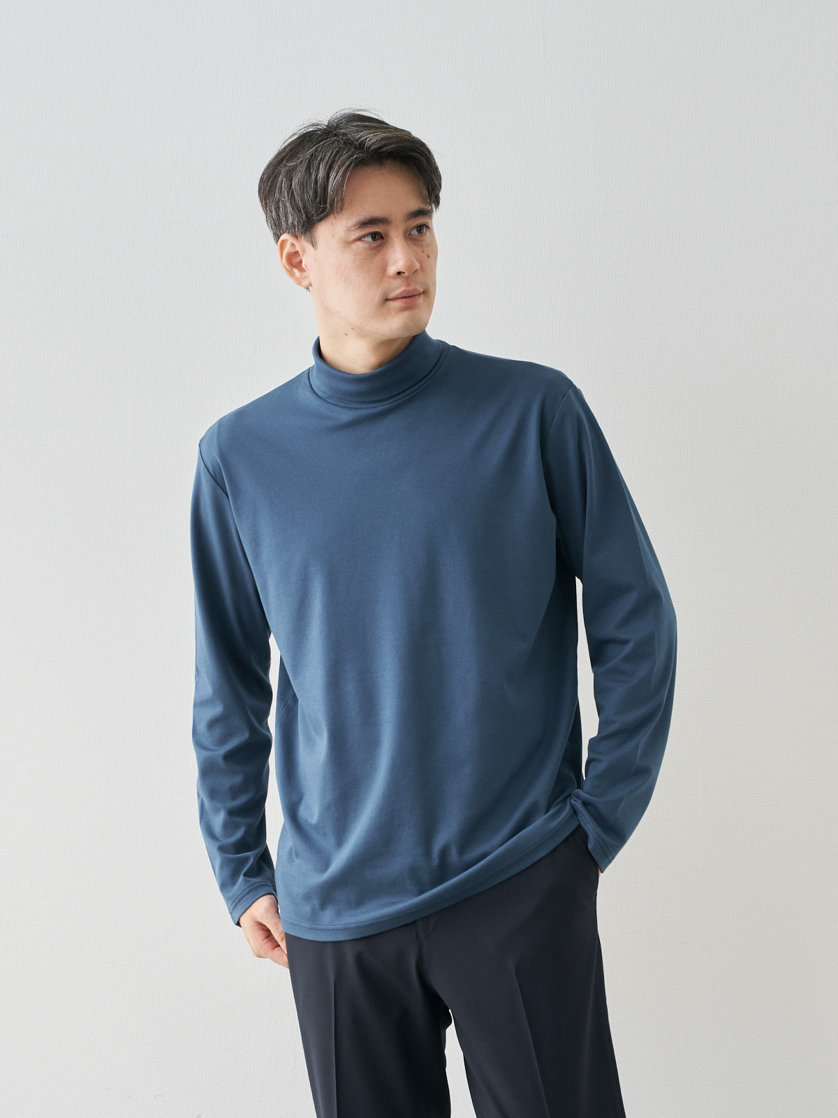 モデル 181cm 71kg ウエスト82cm サイズ L