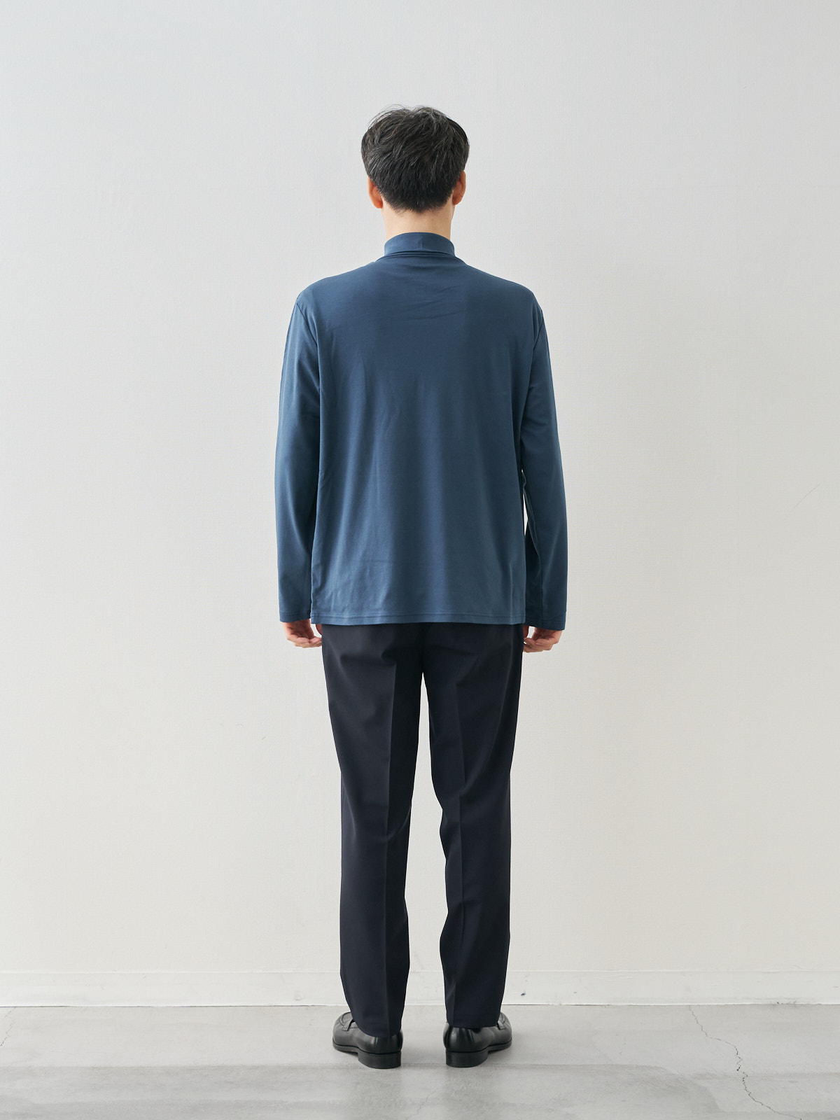 モデル 181cm 71kg ウエスト82cm サイズ LL