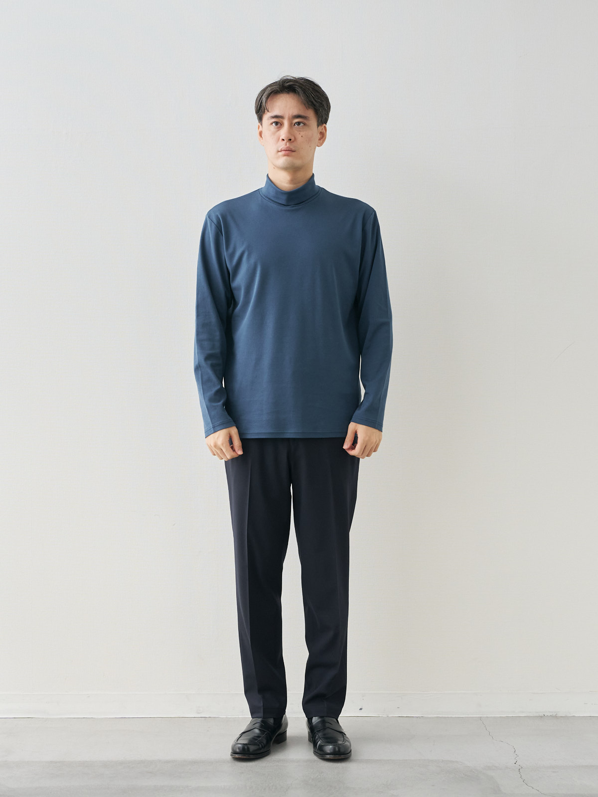 モデル 181cm 71kg ウエスト82cm サイズ L