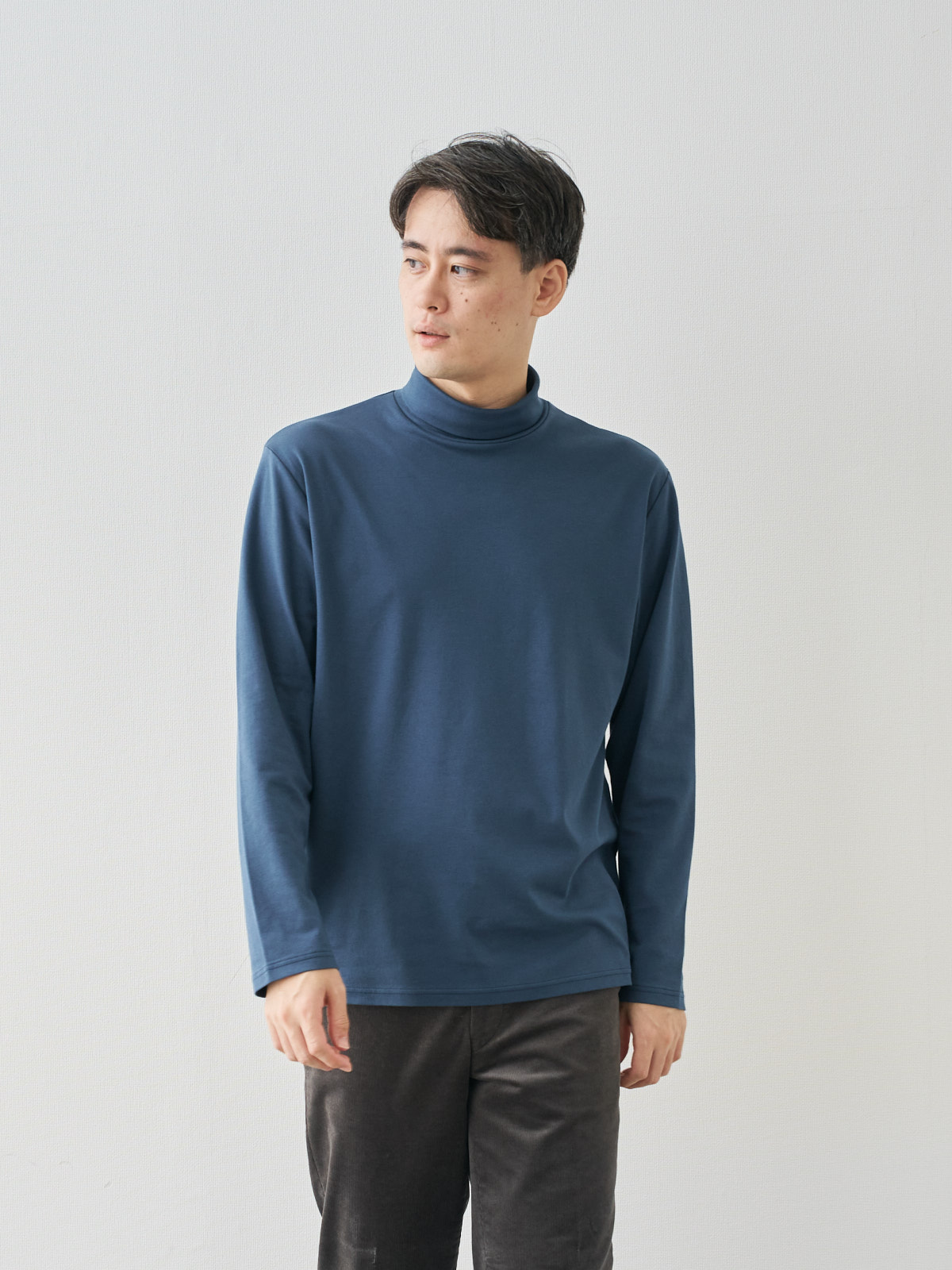モデル 181cm 71kg ウエスト82cm サイズ L