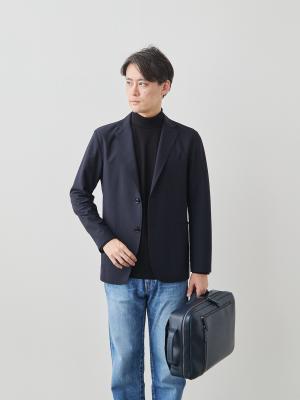 モデル 181cm 71kg サイズ L