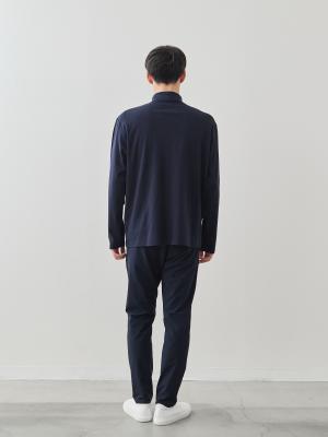 モデル 181cm 71kg サイズ LL