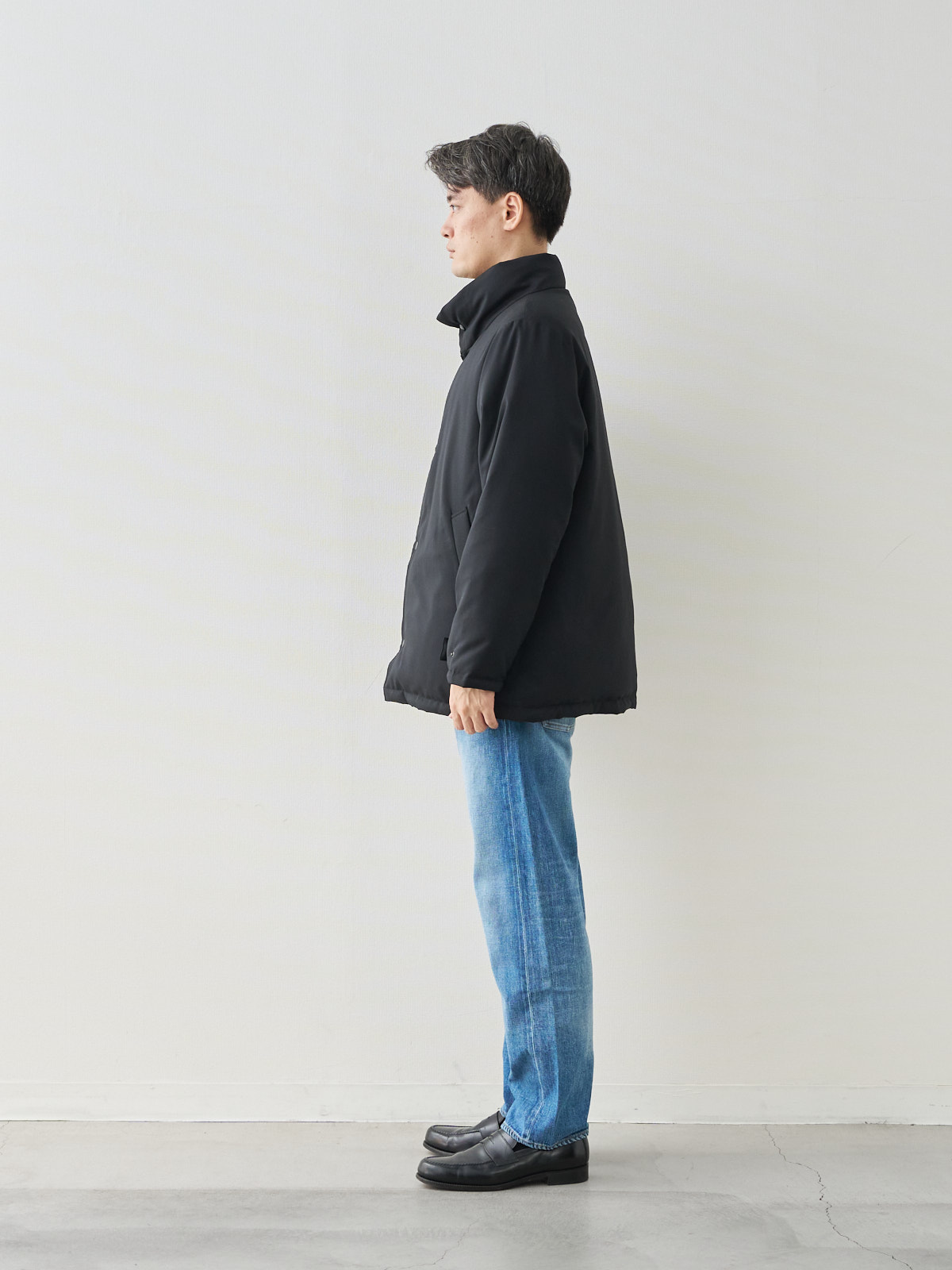 モデル 181cm 71kg ウエスト82cm サイズ L