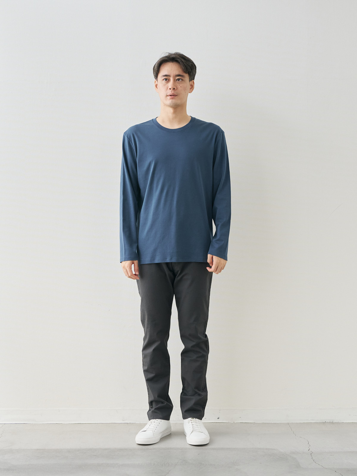 モデル 181cm 71kg ウエスト82cm サイズ LL