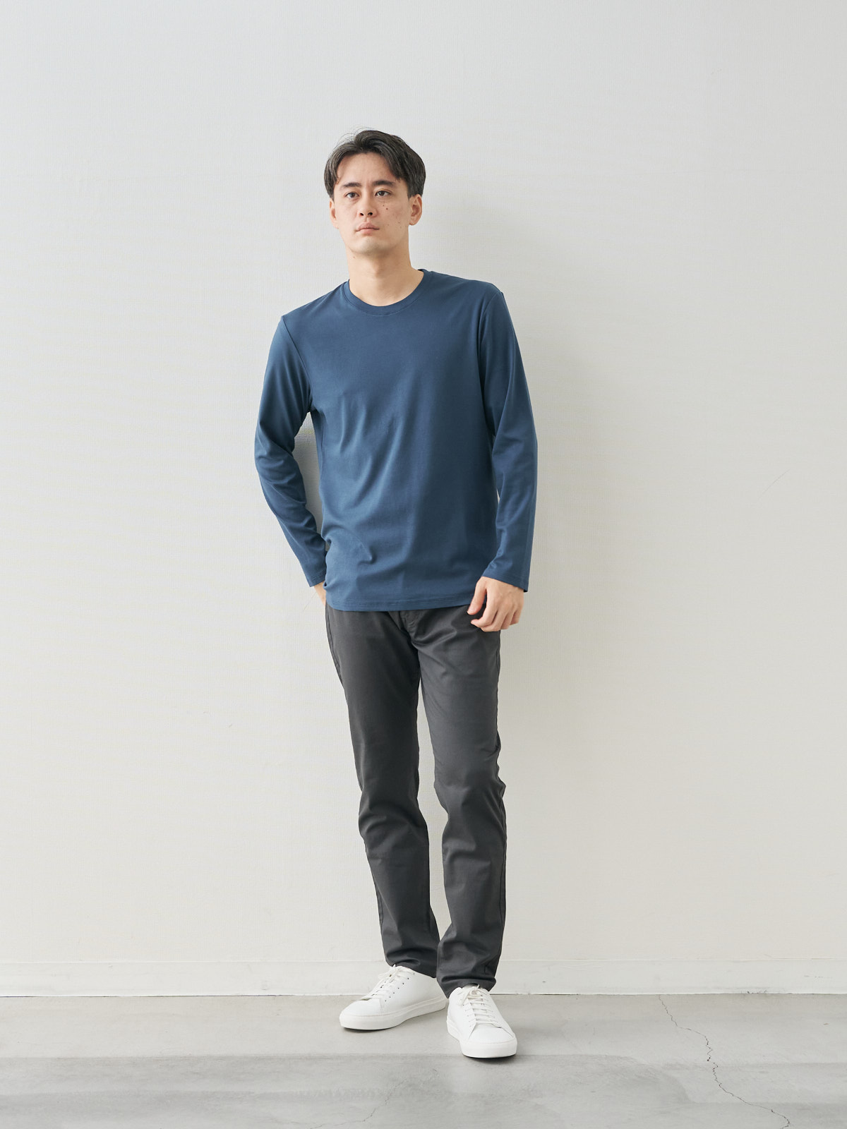モデル 181cm 71kg ウエスト82cm サイズ L