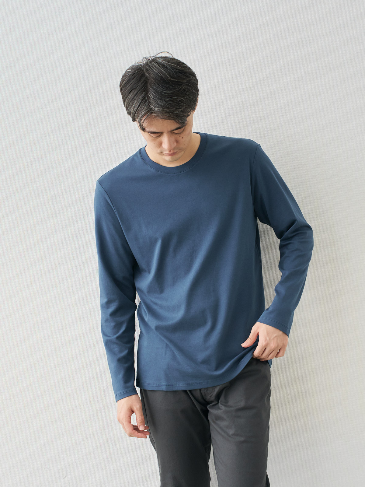 モデル 181cm 71kg ウエスト82cm サイズ L
