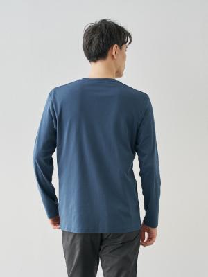モデル 181cm 71kg ウエスト82cm サイズ L