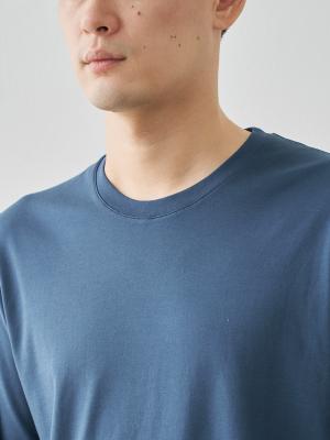モデル 181cm 71kg ウエスト82cm サイズ L