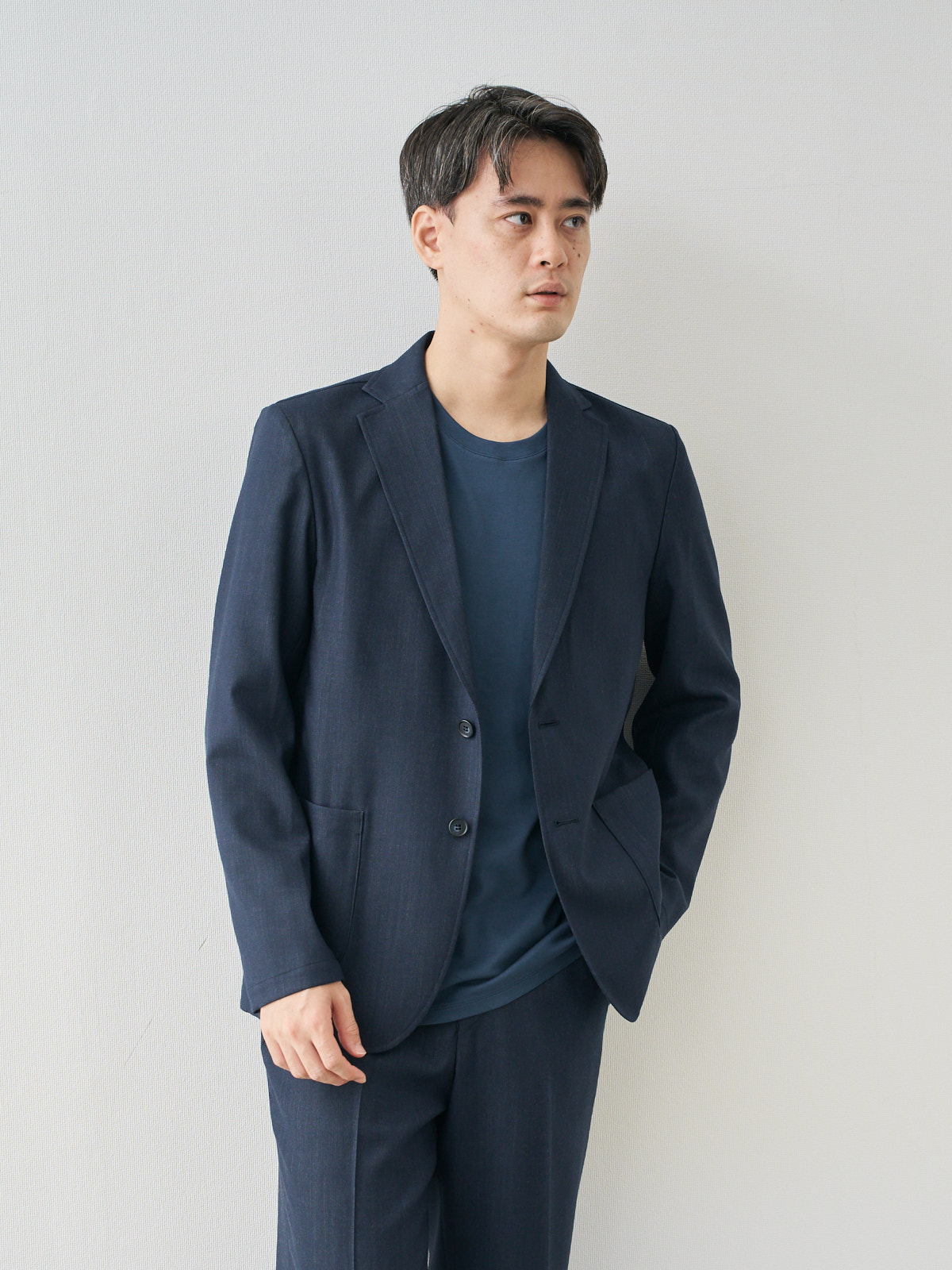 モデル 181cm 71kg ウエスト82cm サイズ L