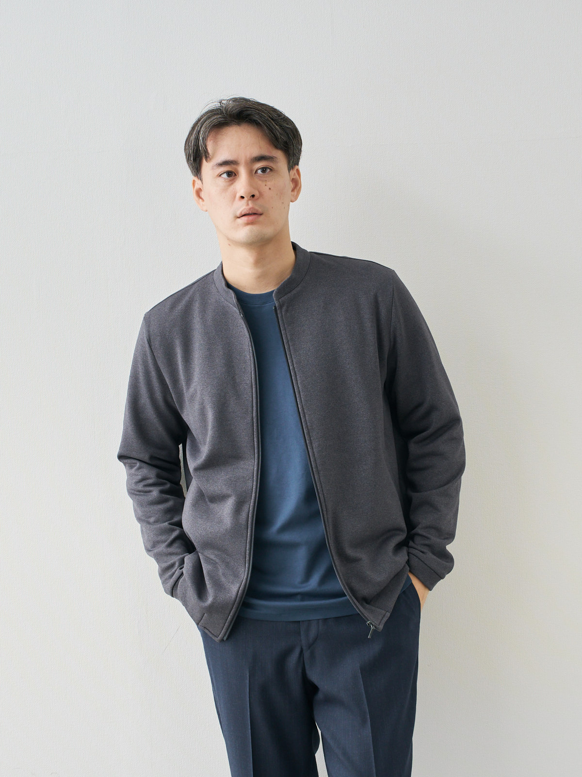 モデル 181cm 71kg ウエスト82cm サイズ L