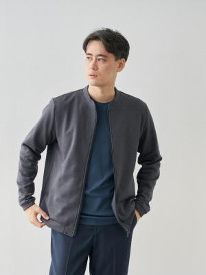 モデル 181cm 71kg ウエスト82cm サイズ L