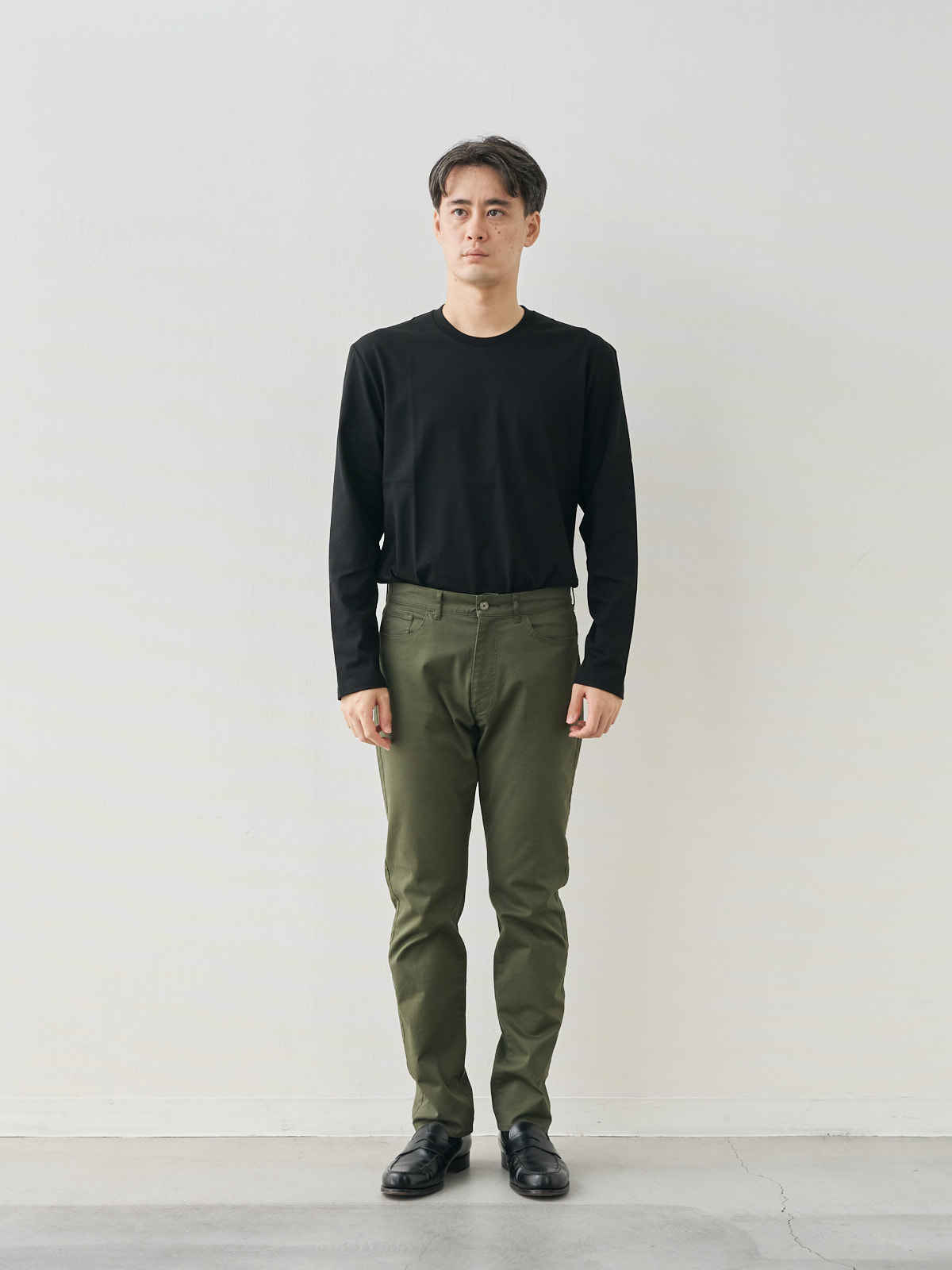 モデル 181cm 71kg ウエスト82cm サイズ L