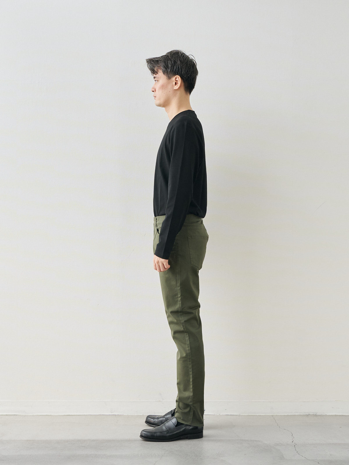 モデル 181cm 71kg ウエスト82cm サイズ LL