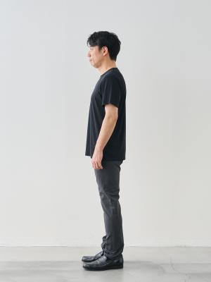 モデル 171cm 70kg ウエスト85cm サイズ M カラー:チャコールグレー