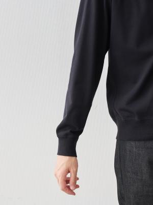 モデル 181cm 71kg ウエスト82cm サイズ L