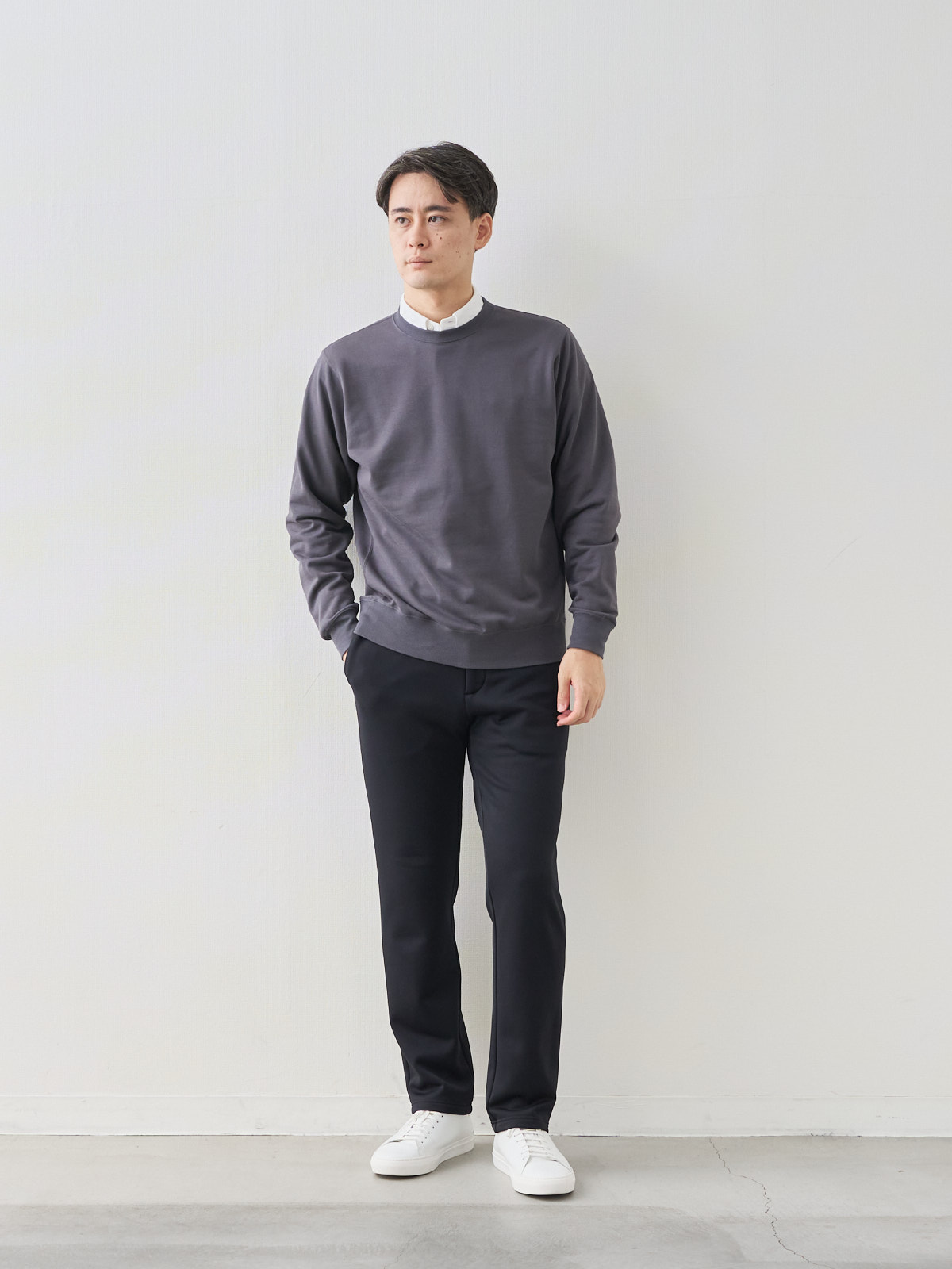 モデル 181cm 71kg ウエスト82cm サイズ L