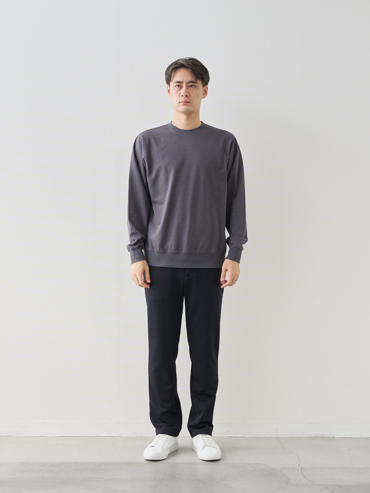 モデル 181cm 71kg ウエスト82cm サイズ LL