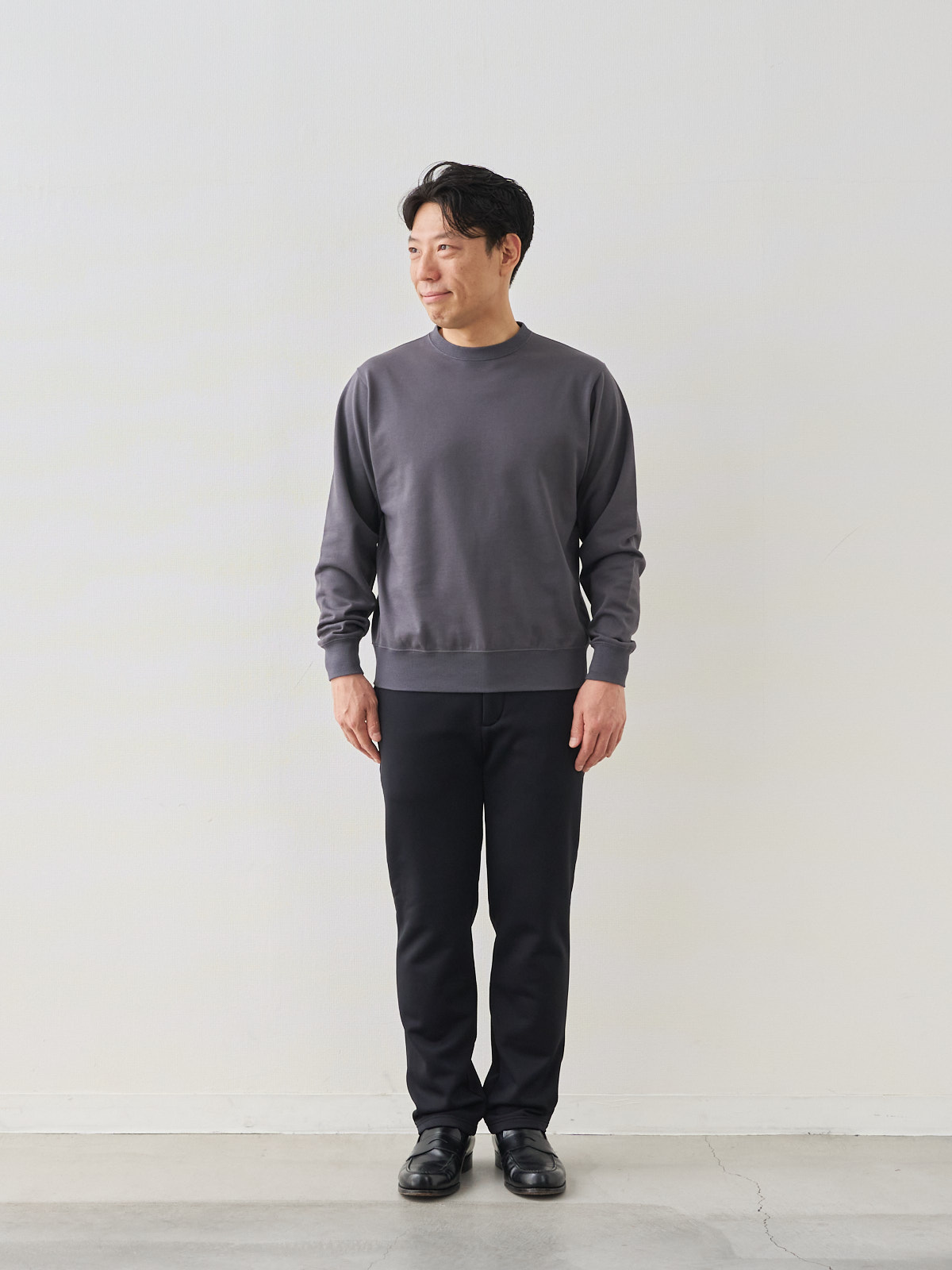 モデル 171cm 70kg ウエスト85cm サイズ M