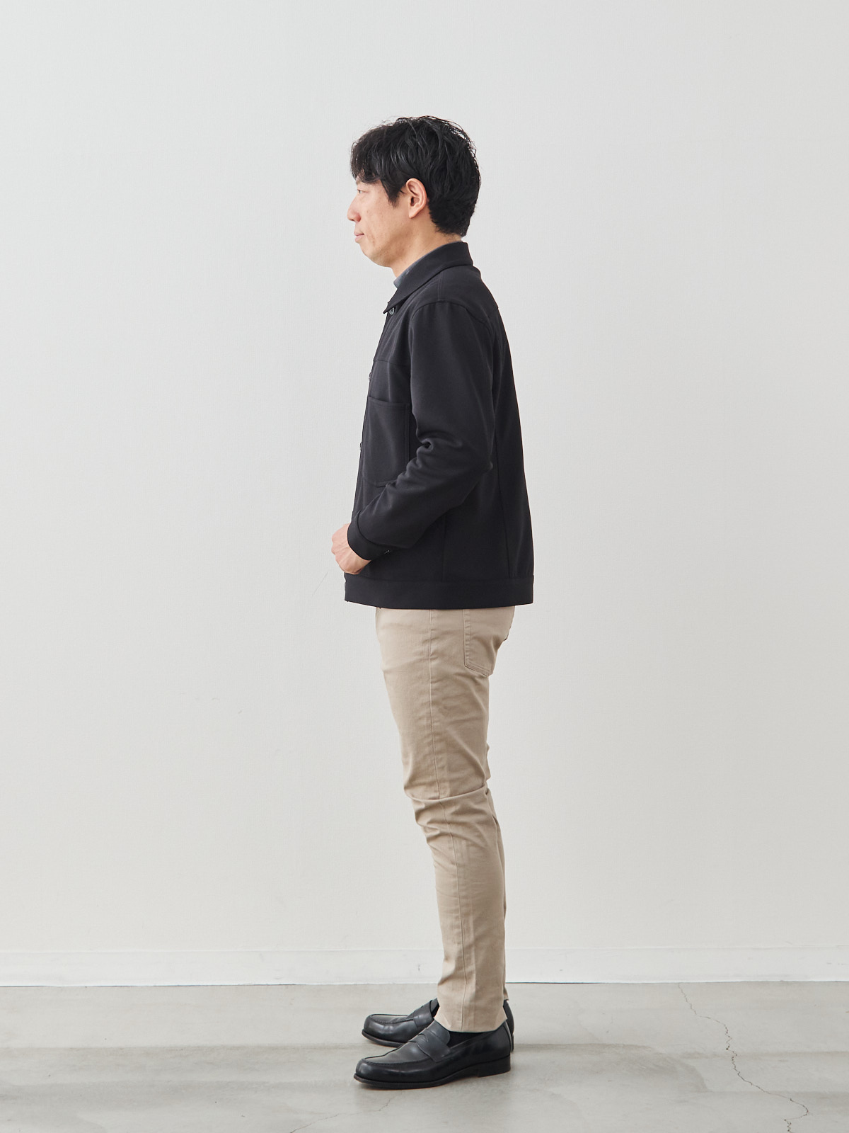 モデル 171cm 70kg サイズ L