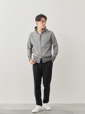 モデル 181cm 71kg サイズ L