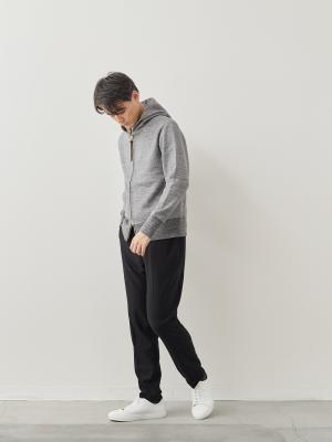 モデル 181cm 71kg サイズ L