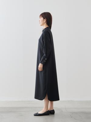 モデル 171cm サイズ 40(38-40) 色違いのブラック着用