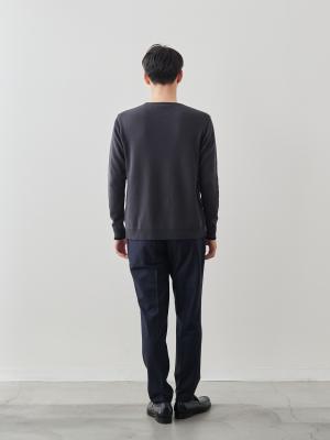 モデル 181cm 71kg サイズ L