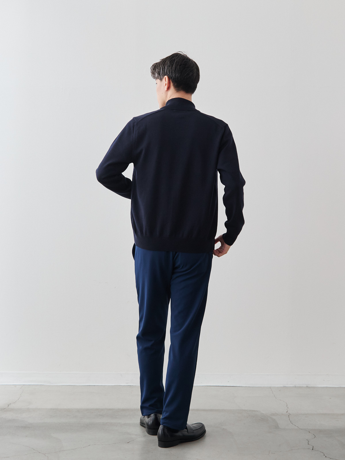 モデル 181cm 71kg サイズ L