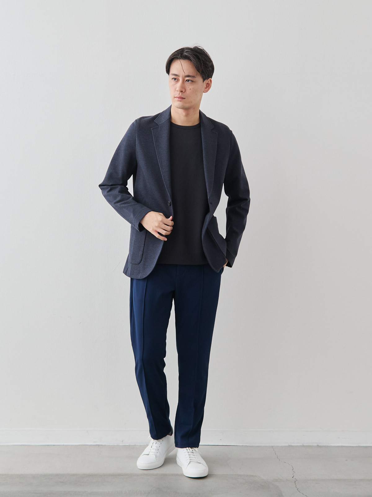 モデル 181cm 71kg サイズ L