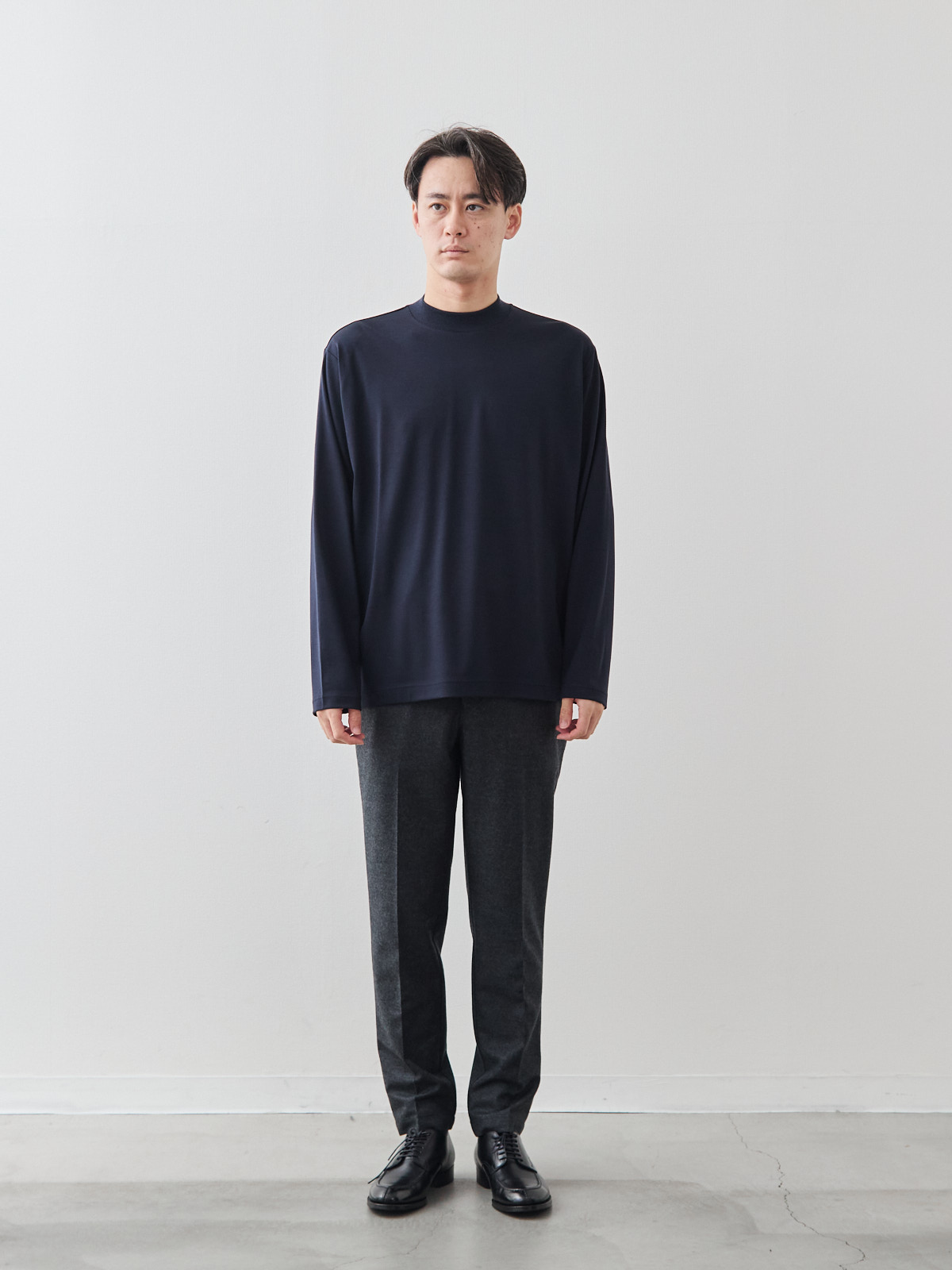 モデル 181cm 71kg サイズ LL