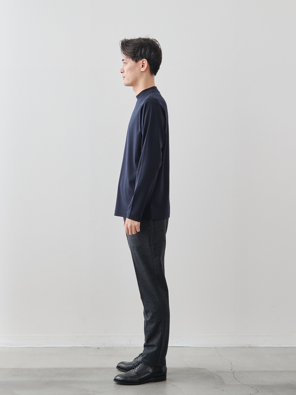 モデル 181cm 71kg サイズ L