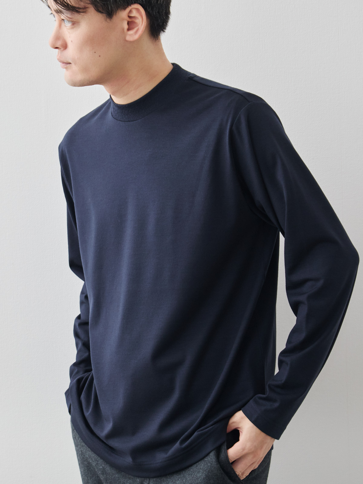 モデル 181cm 71kg サイズ L