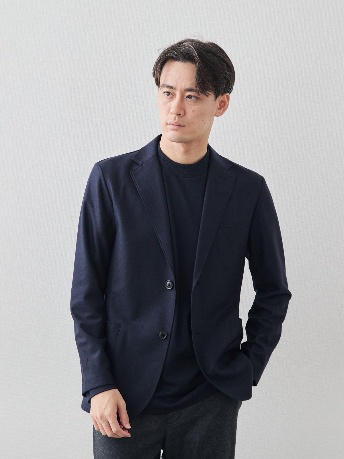 モデル 181cm 71kg サイズ L