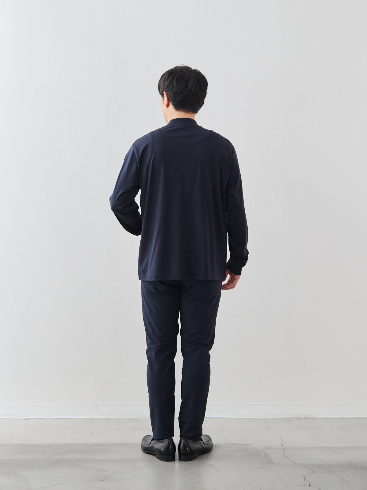 モデル 171cm 70kg サイズ L