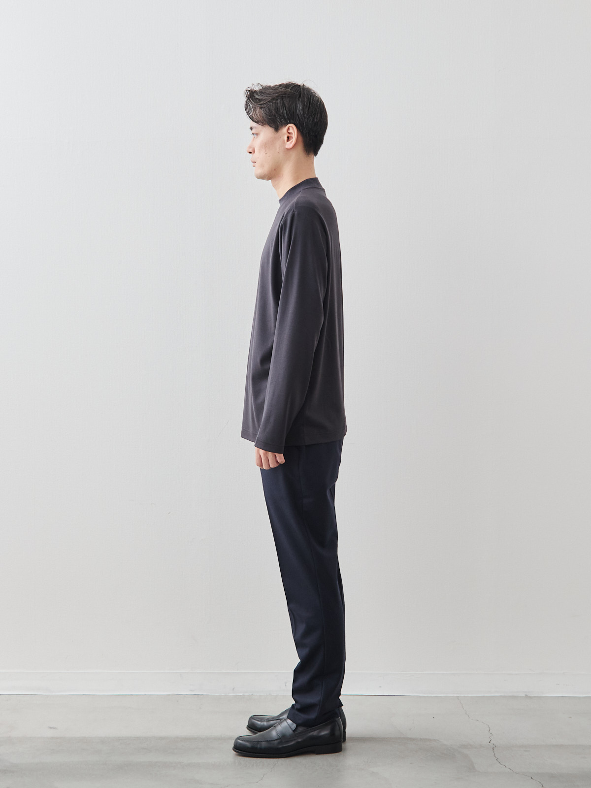 モデル 181cm 71kg サイズ LL