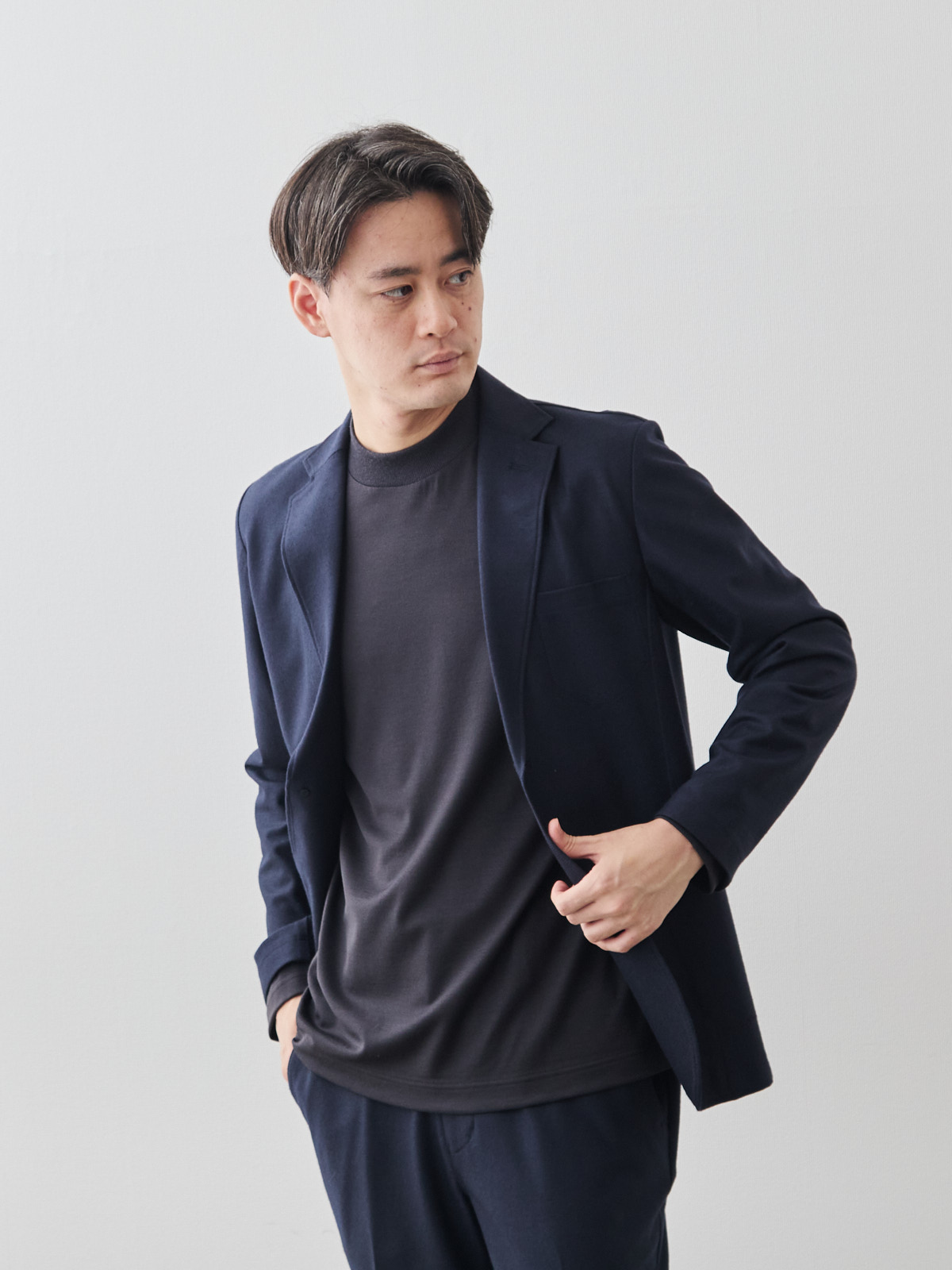 モデル 181cm 71kg サイズ L