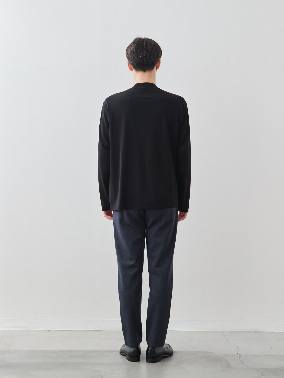 モデル 181cm 71kg サイズ LL