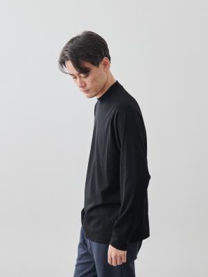 モデル 181cm 71kg サイズ L