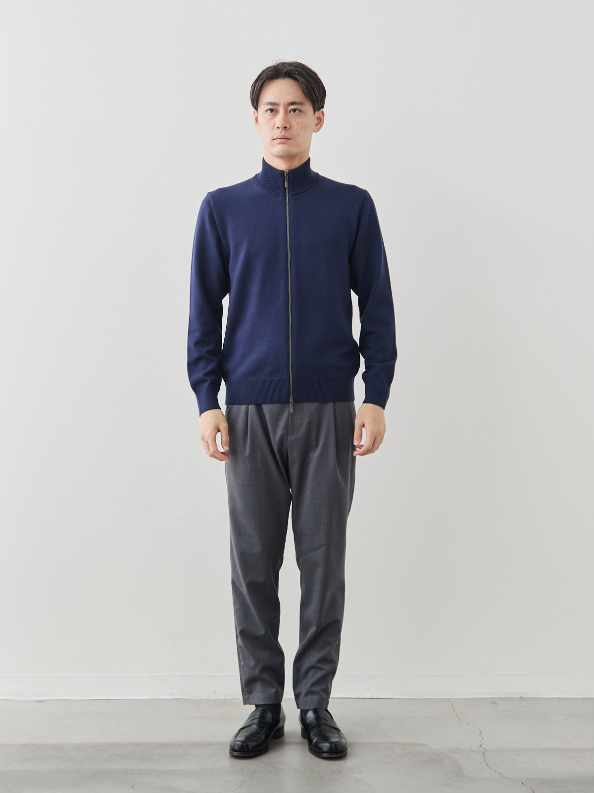 モデル 181cm 71kg サイズ L