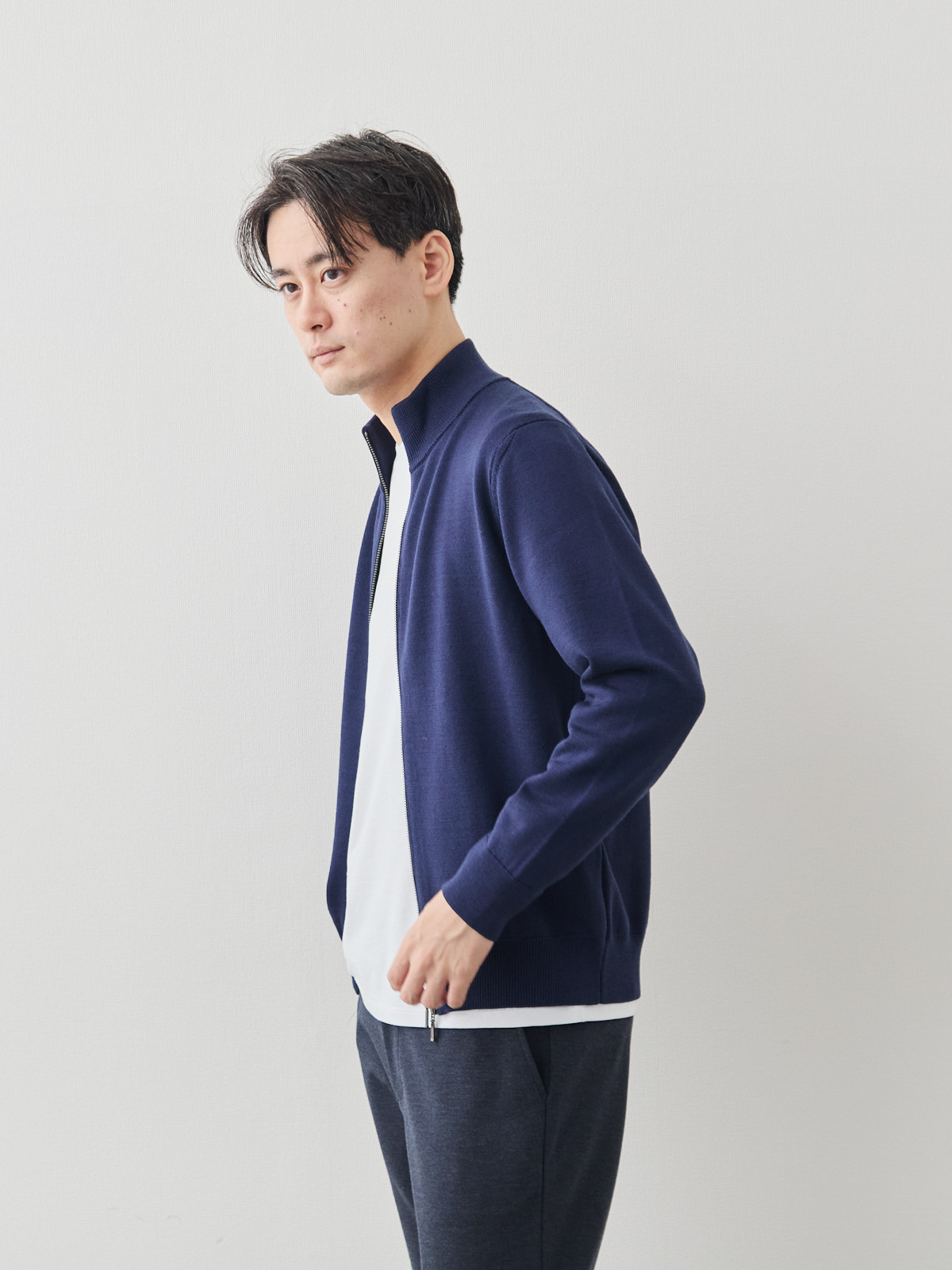 モデル 181cm 71kg サイズ L