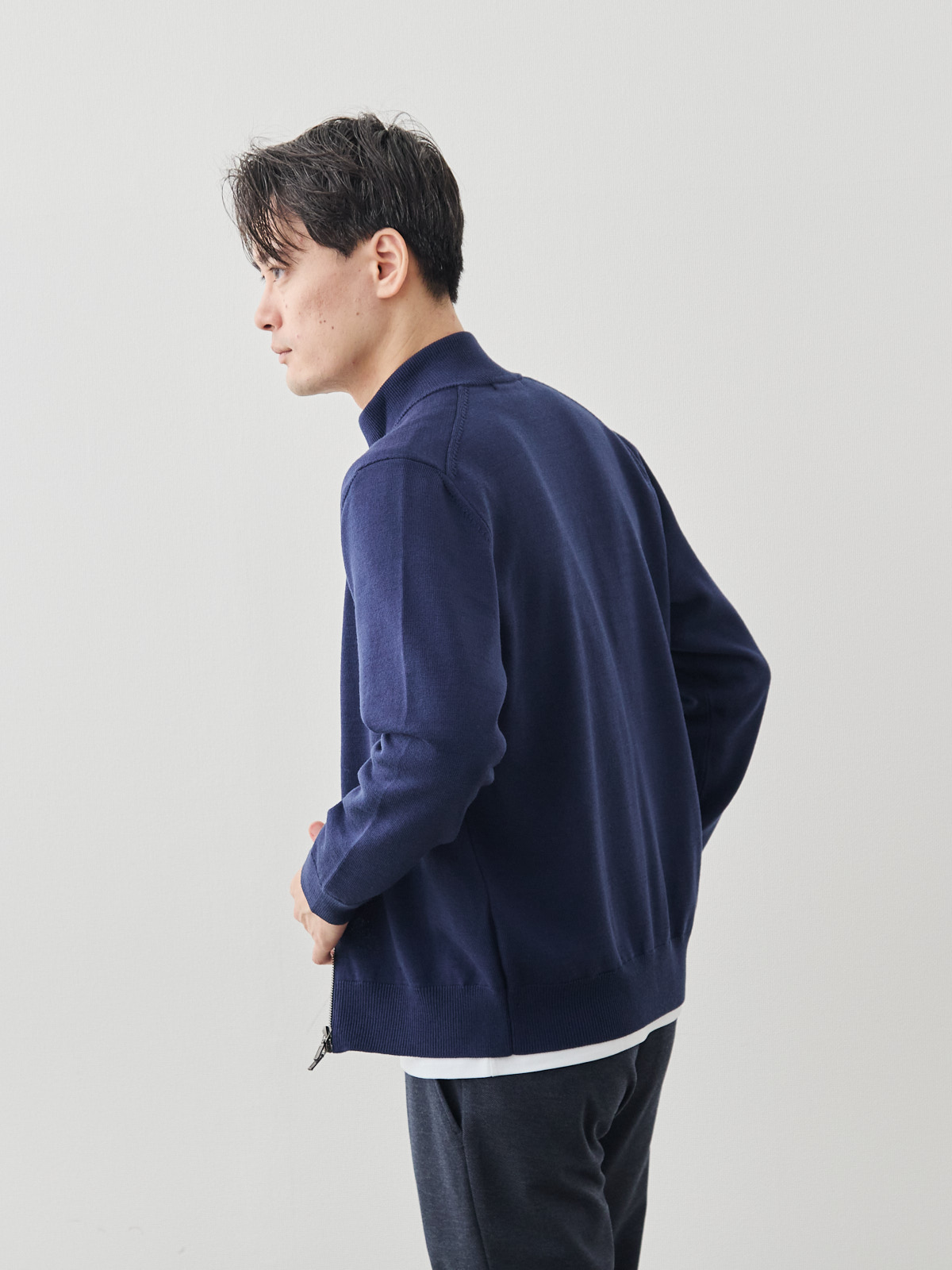 モデル 181cm 71kg サイズ L